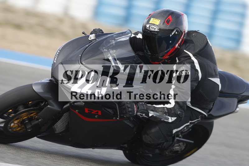 /Archiv-2024/01 26.-28.01.2024 Moto Center Thun Jerez/Gruppe gruen-green/229